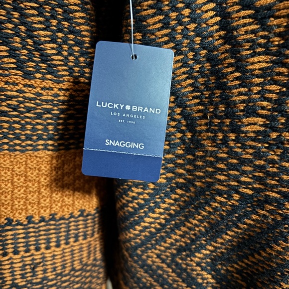 Lucky Brand Women’s Snagging Aztec Cardigan Sweater - Picture 4 of 4